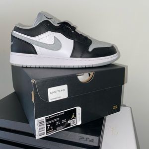 Smoke Grey Jordan 1s Lows